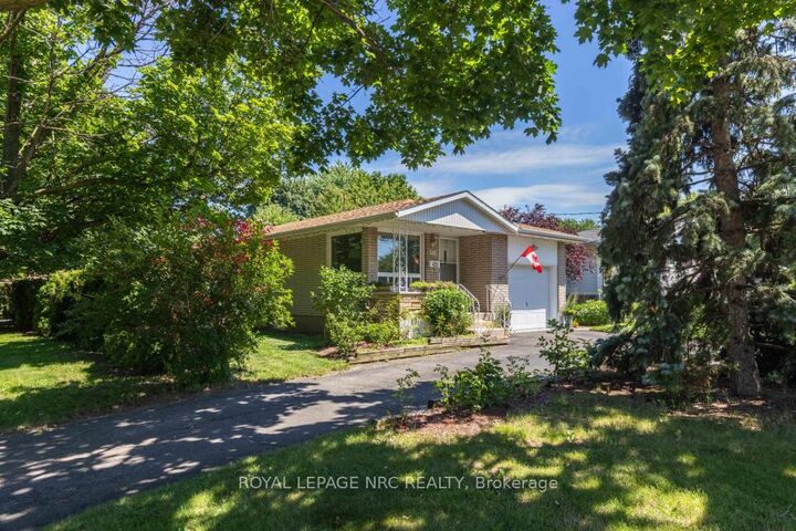 Property Photo: 542 Lake Street ON L2N 4H8