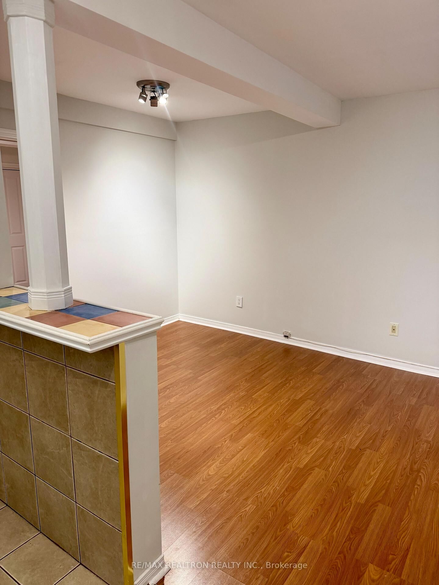 Property Photo:  6 Greenlaw Avenue Bsmt  ON M6H 3V5 