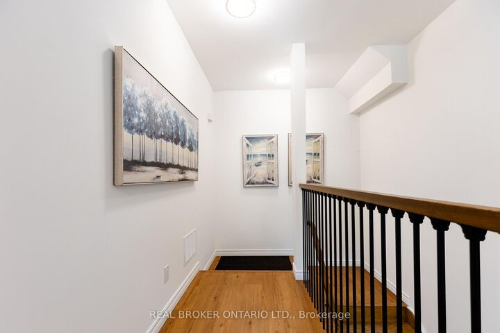 Property Photo:  6 Suncrest Lane  ON P1H 1G1 