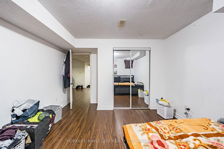 Property Photo: 29 Gower Crescent ON L6R 0Y1