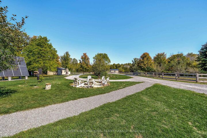 Property Photo: 220 Easterbrook Road S ON K0K 2P0