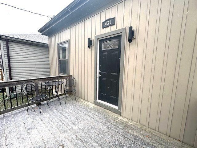 Property Photo: 431 South Street ON N6B 1C1