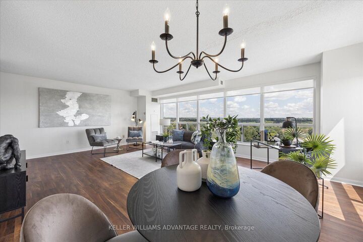 Property Photo: 712 Rossland Road E 903 ON L1N 9E8