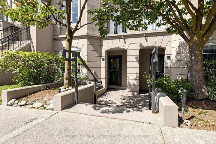 Property Photo: 108 Finch Avenue W B29 ON M2N 6W6