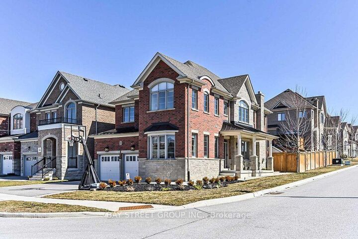 Property Photo: 44 Clara May Avenue ON L9N 0R4
