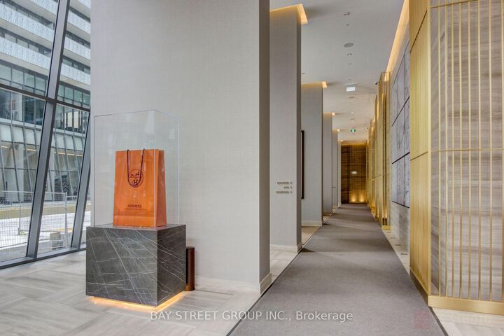 Property Photo:  50 Charles Street E 910  ON M4Y 0C3 