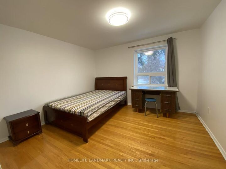 Property Photo:  43 Wakefield Crescent B2  ON M1W 2C1 