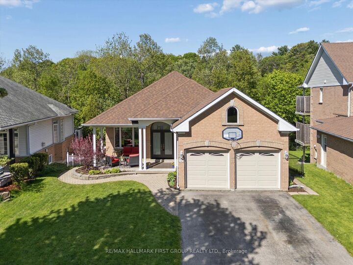 1028 Highbrooke Court — photo 1
