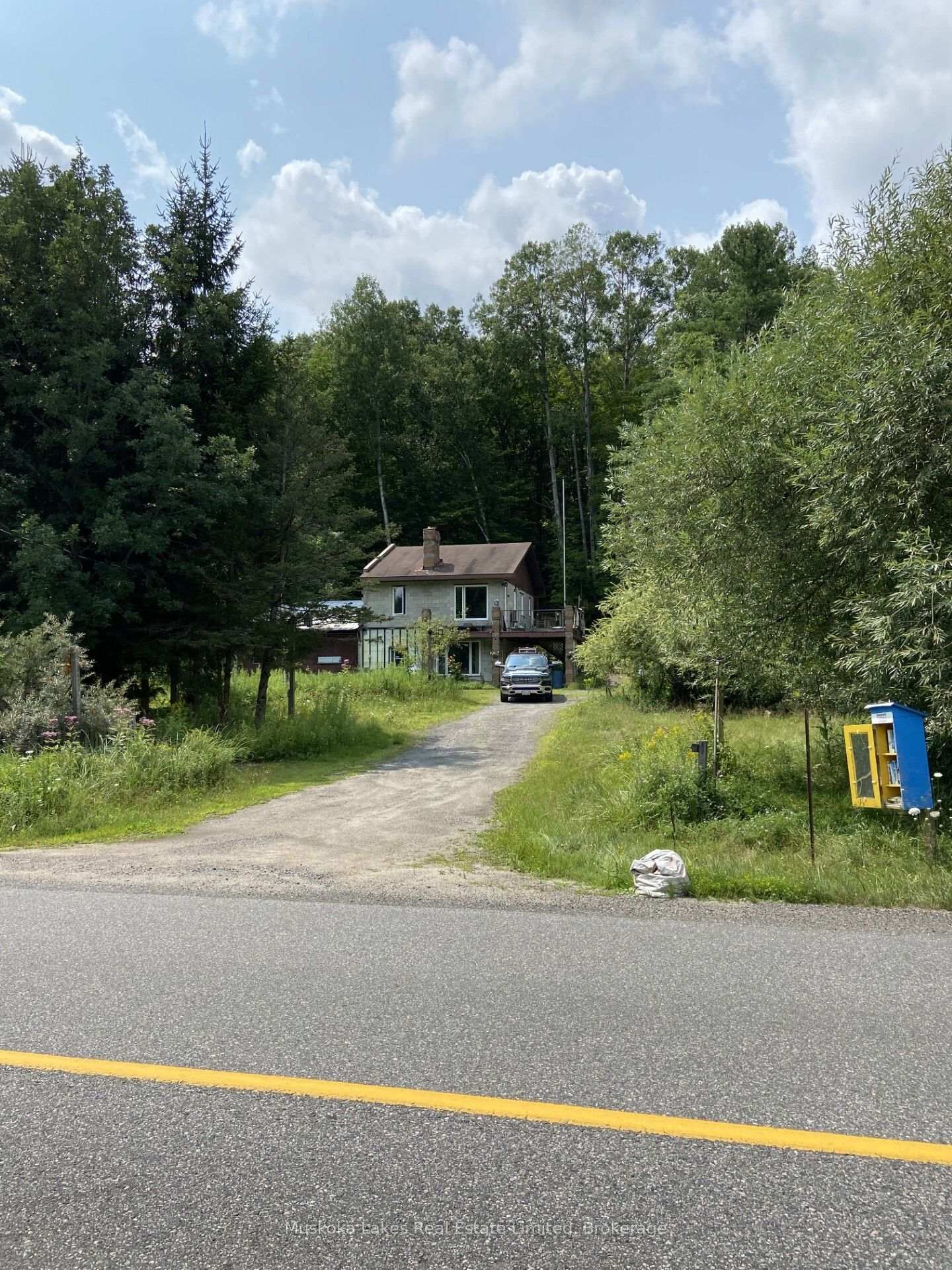 Property Photo:  21 Ferndale Road  ON P0B 1J0 
