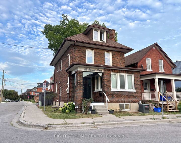 Property Photo: 62 Harold Street Main ON L1H 4Y3