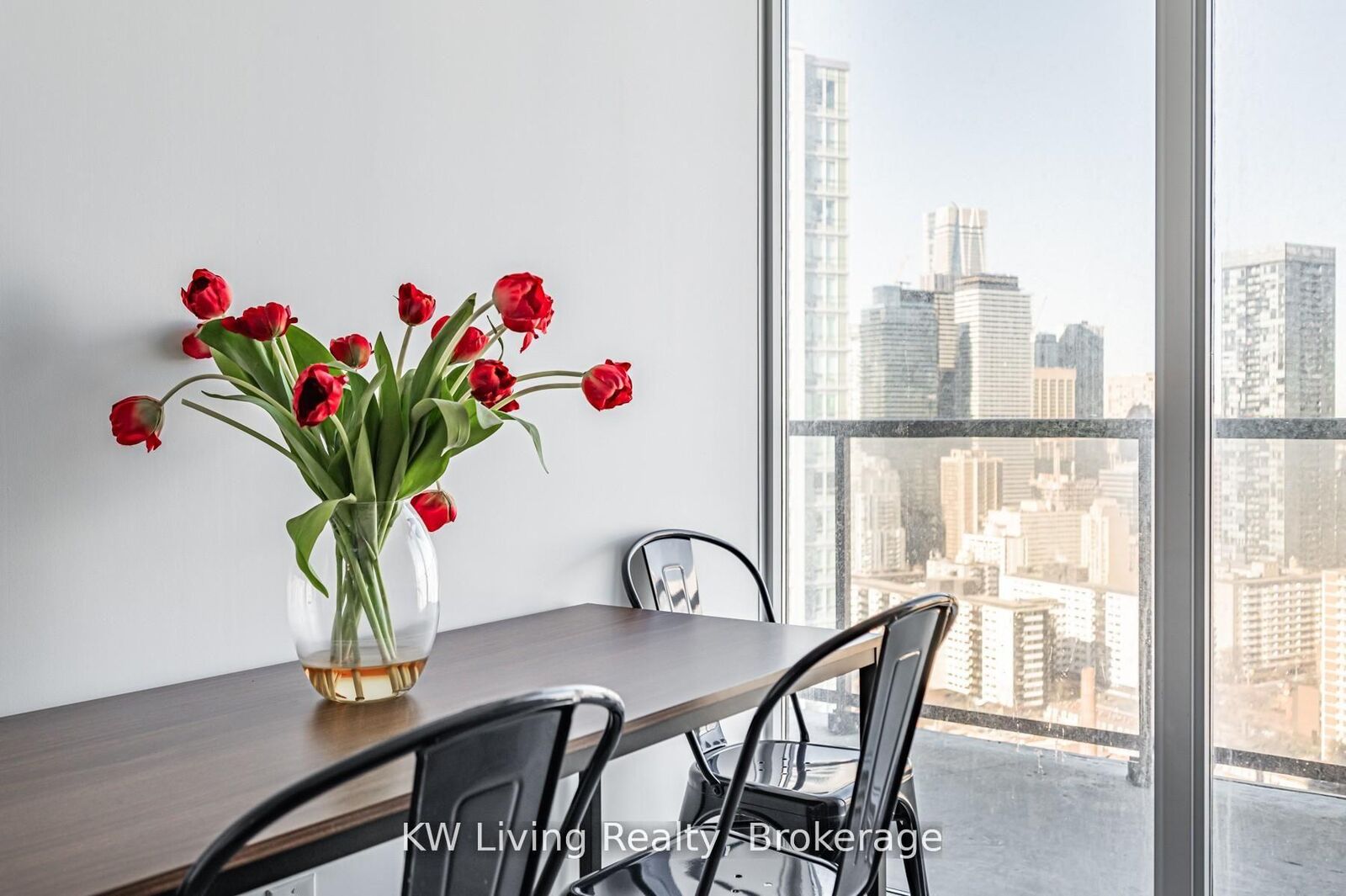 Photo de la propriété:  159 Wellesley Street E 1909  ON M4Y 0H5 