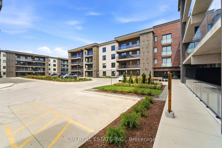 Property Photo: 7549A Kalar Road 111 ON L2H 3W6