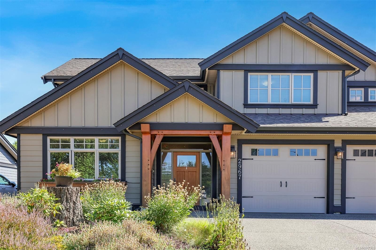 Property Photo: 2967 Cascara Cres BC V9N 4B8