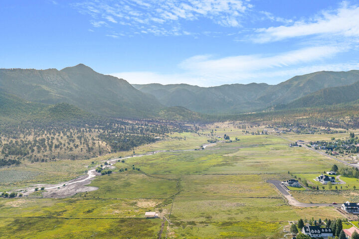 Property Photo:  638 E 110 Cir N  UT 84781 