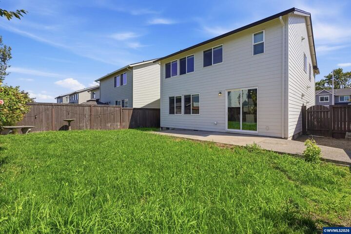 Property Photo:  2621 NW Shadden Dr  OR 97128 
