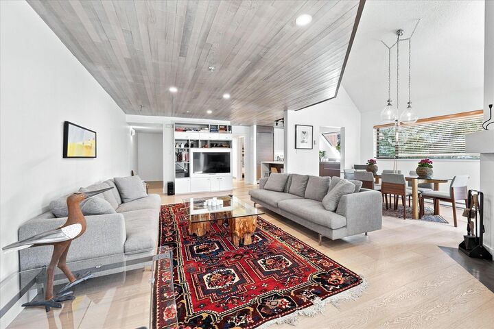 Property Photo:  4637 Blackcomb Way 4  BC V8E 0Y6 
