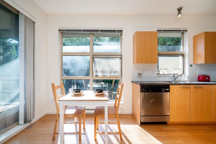 9319 University Crescent 516 — photo 1