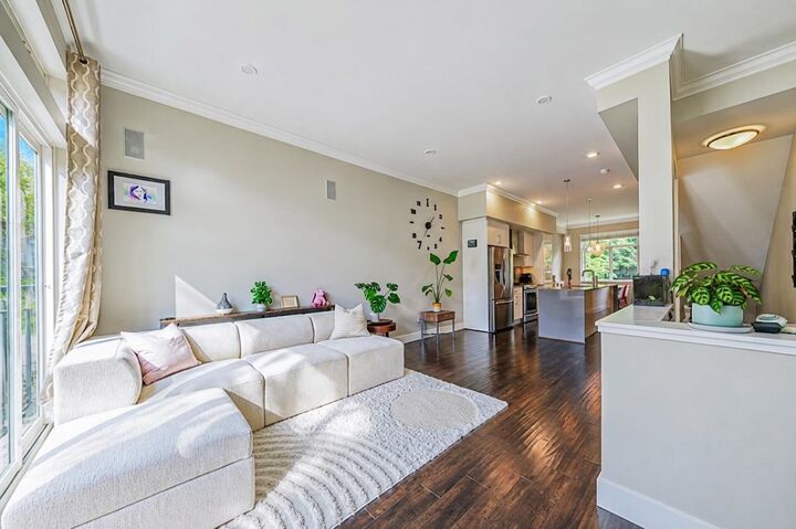 Property Photo: 2528 156 Street 9 BC V4P 0E7