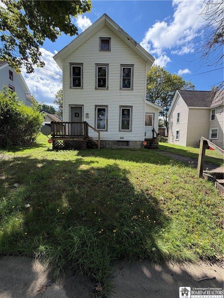Property Photo:  28 Pearl Avenue  NY 14701 