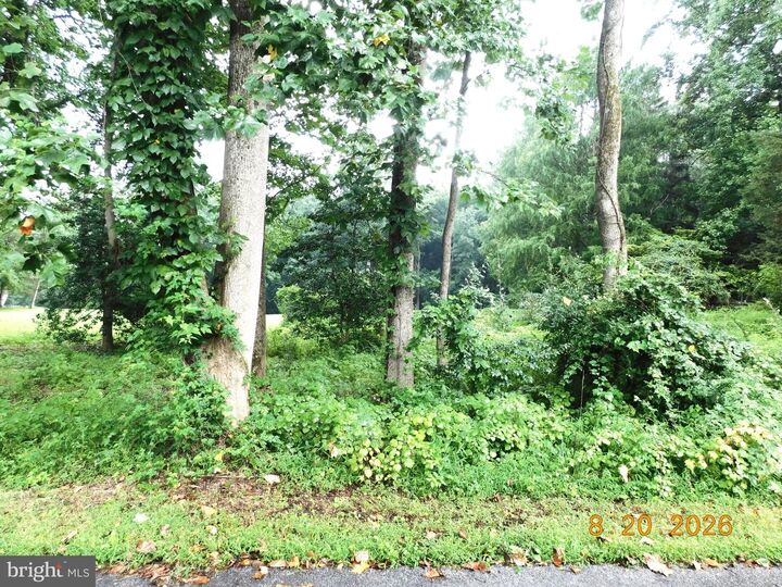 Property Photo:  530 Clarks Lane  PA 19382 
