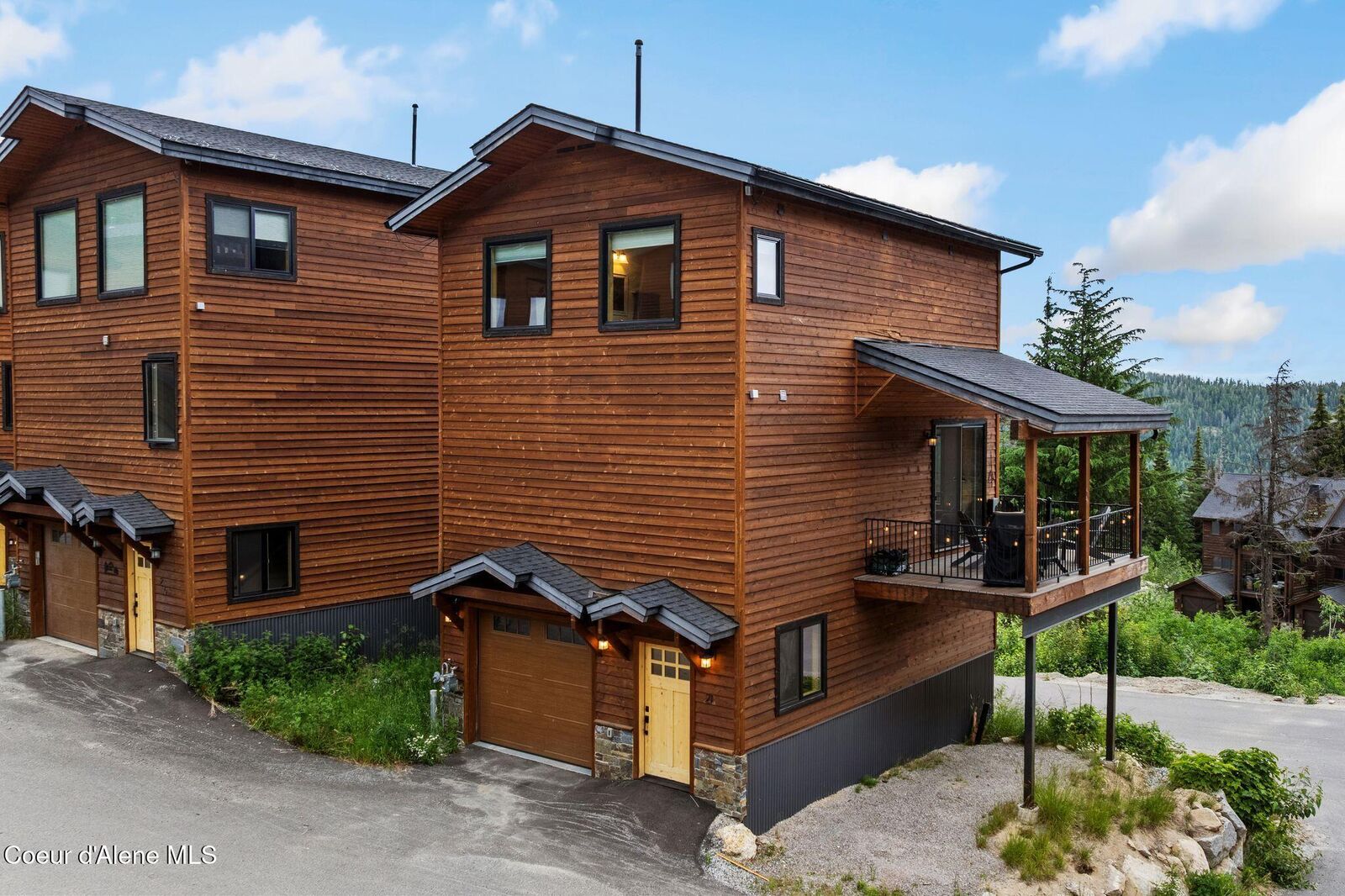 Property Photo:  21 Harrison Ln  ID 83864 