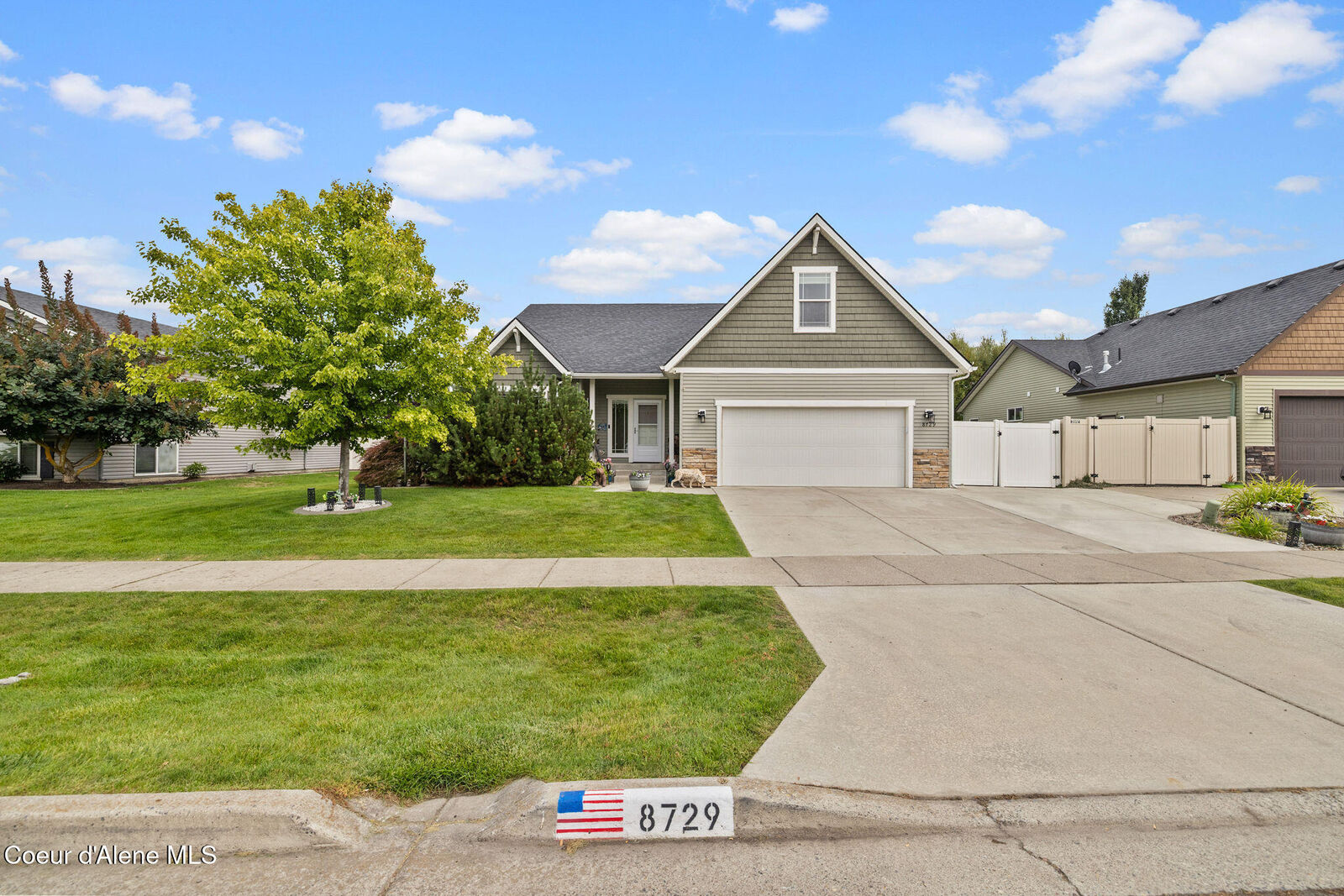 Property Photo:  8729 N Boysenberry Loop  ID 83835 