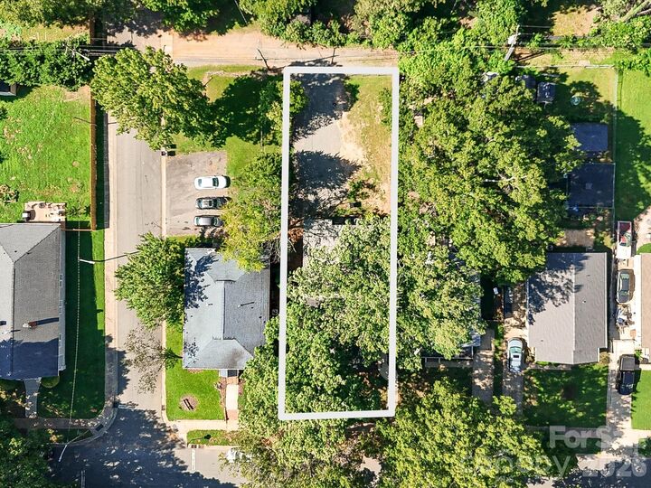 Property Photo:  305 Keswick Avenue  NC 28206 