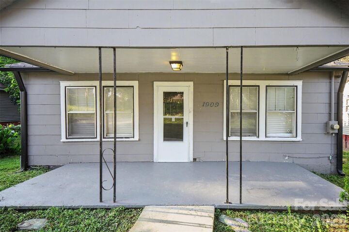 Property Photo:  1909 Marshall Avenue  NC 28052 