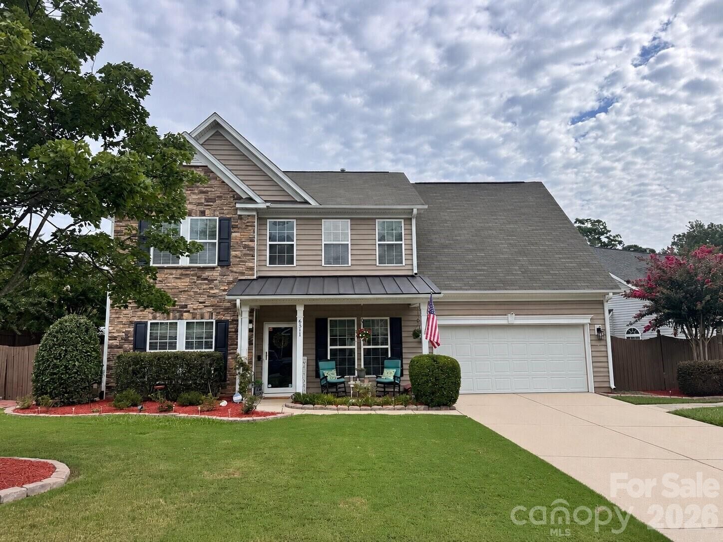 Property Photo: 6511 Fieldstone Manor Drive NC 28105