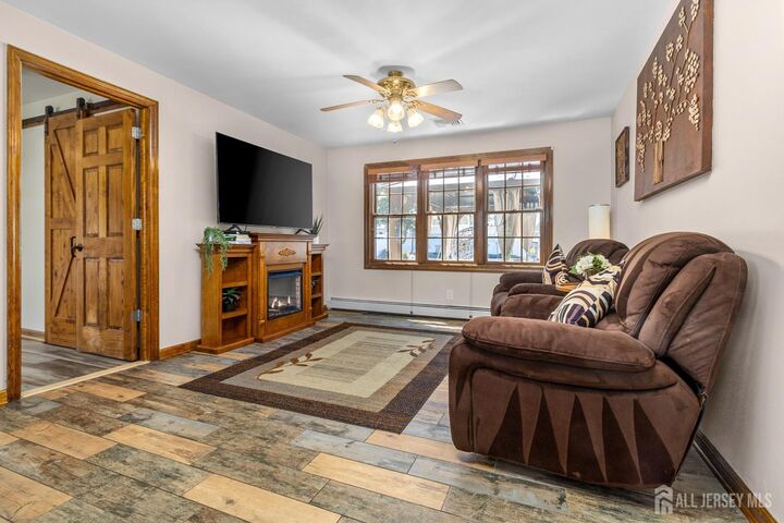 Property Photo:  91 S Hill Road S  NJ 07067 