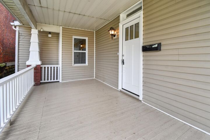 Property Photo:  185 W Locust Street  OH 43055 