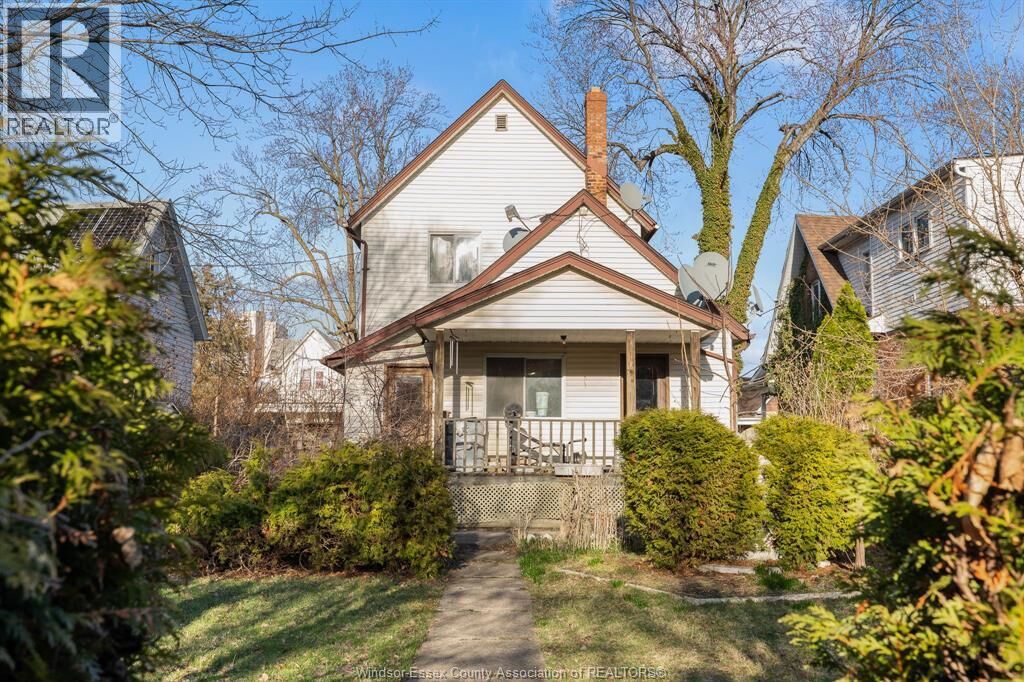 Property Photo:  497 Caron Avenue  ON N9A 5B5 