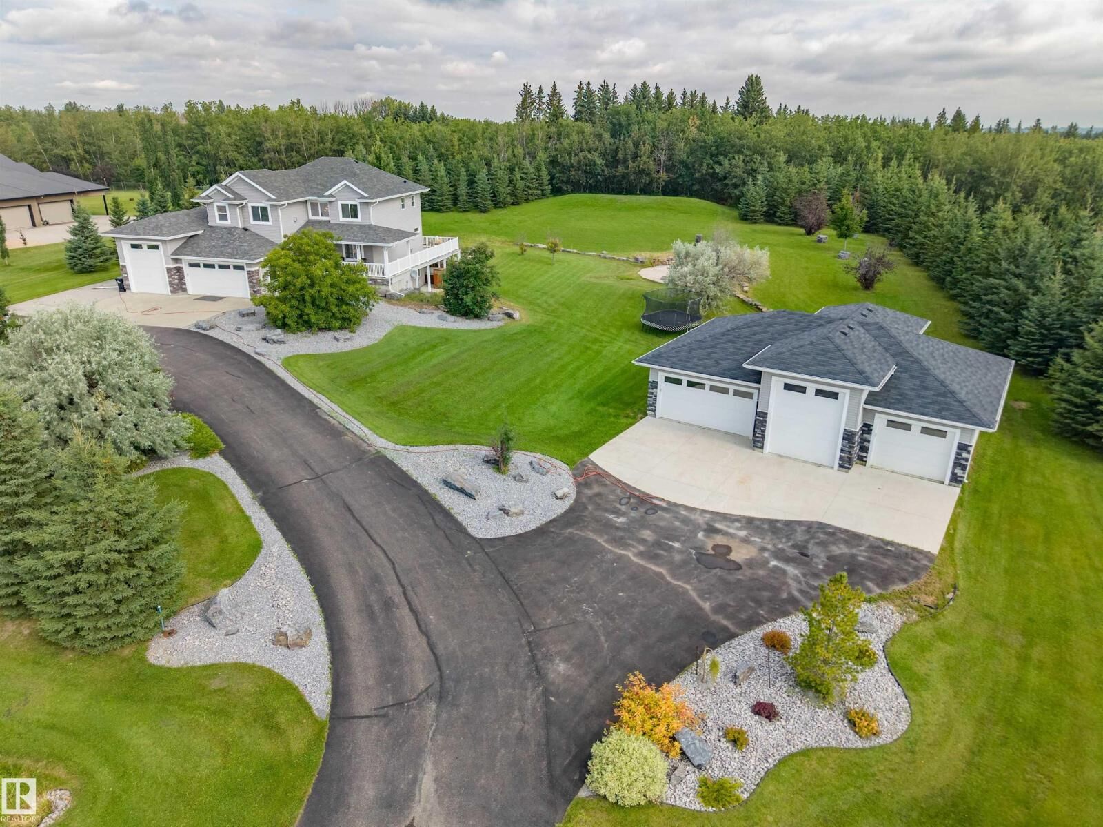 Property Photo:  #170 53016 Rge Road 222  AB T8E 1J8 