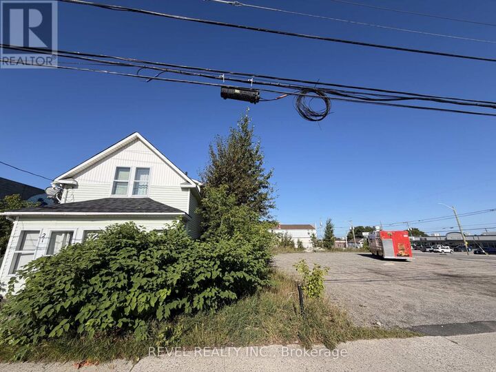 Property Photo:  21 Birch Street South  ON P4N 2A4 