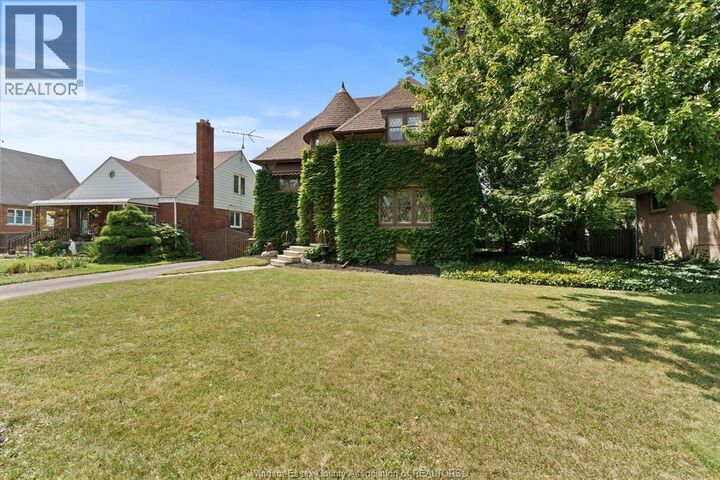 Property Photo:  1965 Rossini Boulevard  ON N8N 4P6 
