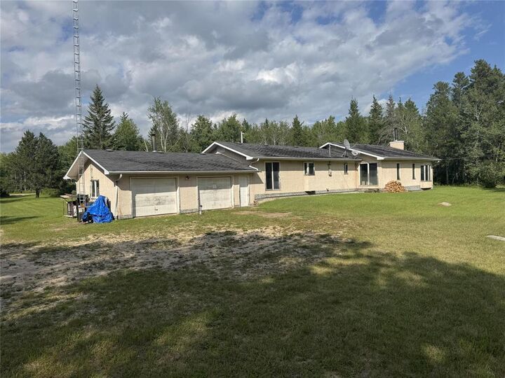Property Photo:  49074 Corbett Road  MB R5L 0L3 