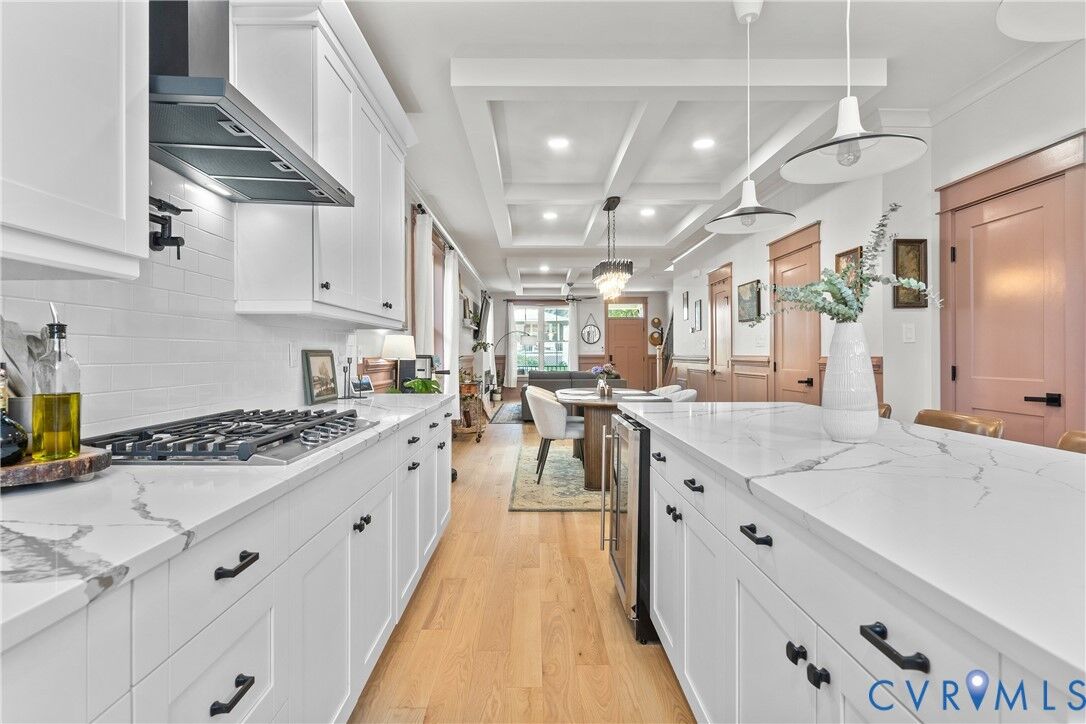 Property Photo: 613 1/2 W Lancaster Road VA 23222