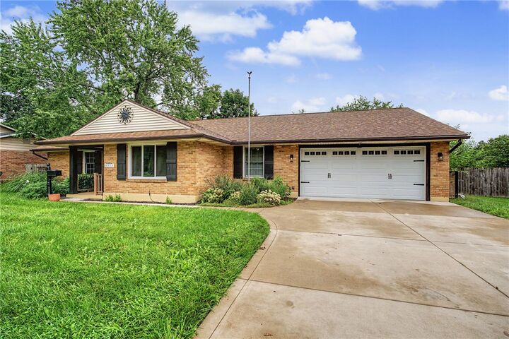 Property Photo: 4370 Wilmington Pike OH 45440