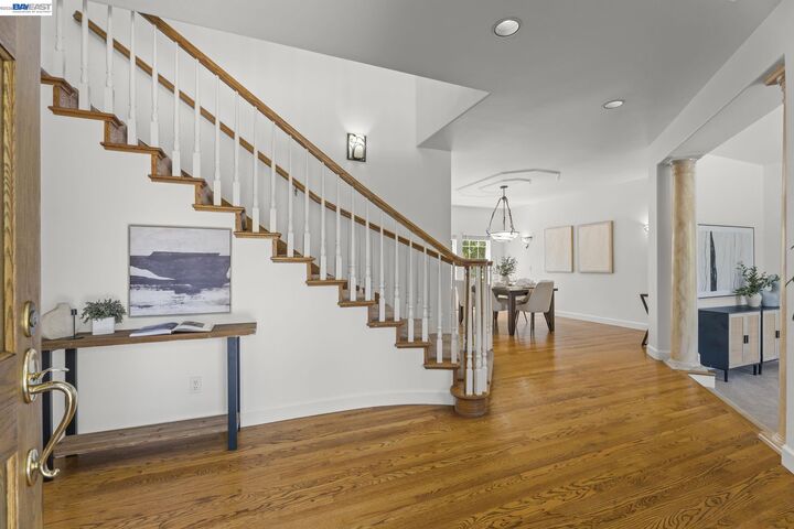 Property Photo: 313 Diamond Ct CA 94566