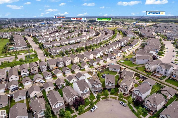 Property Photo:  5608 17 Avenue SW  AB T6X 1P8 