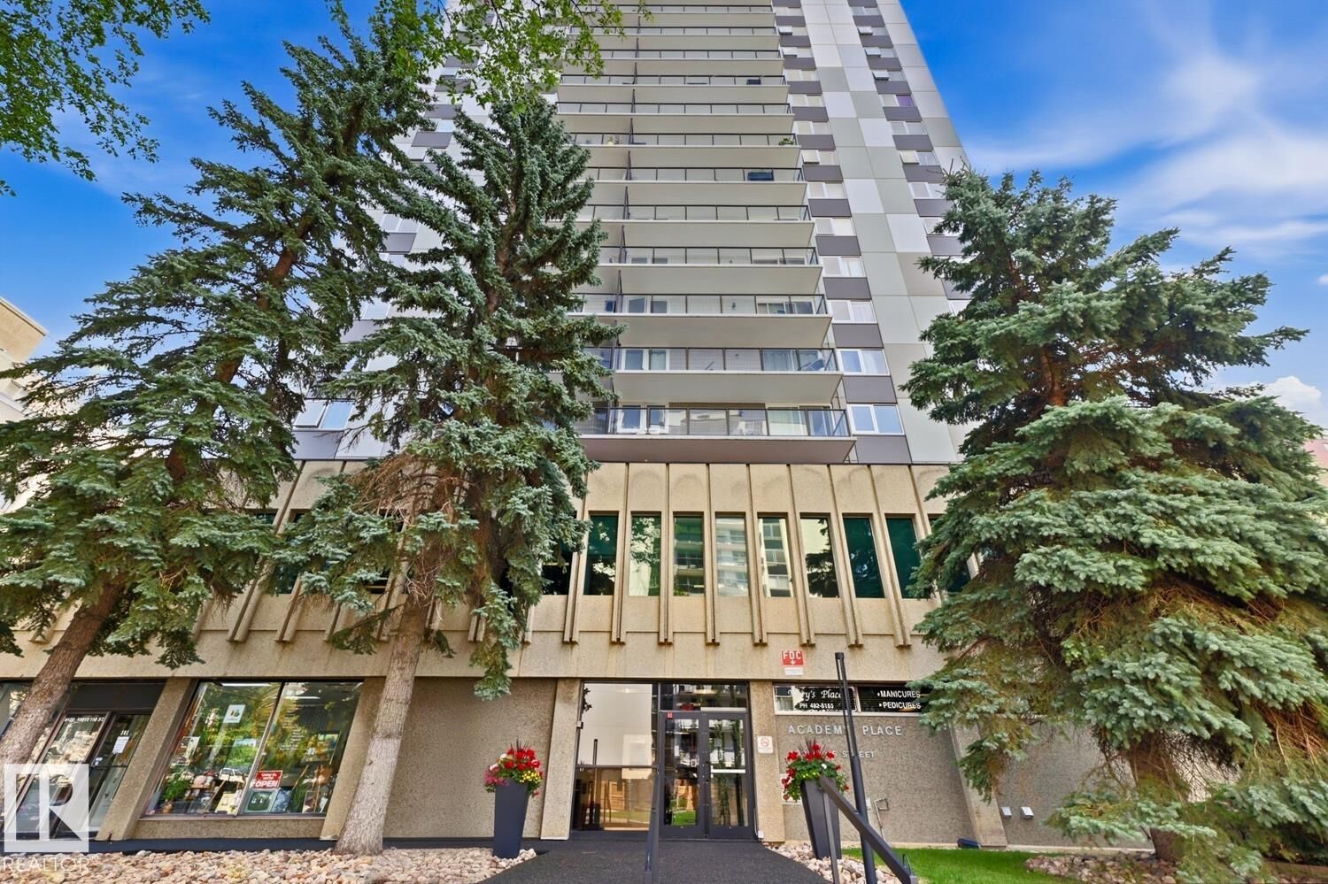 Property Photo:  10011 116 Street NW 1201  AB T5K 1V4 