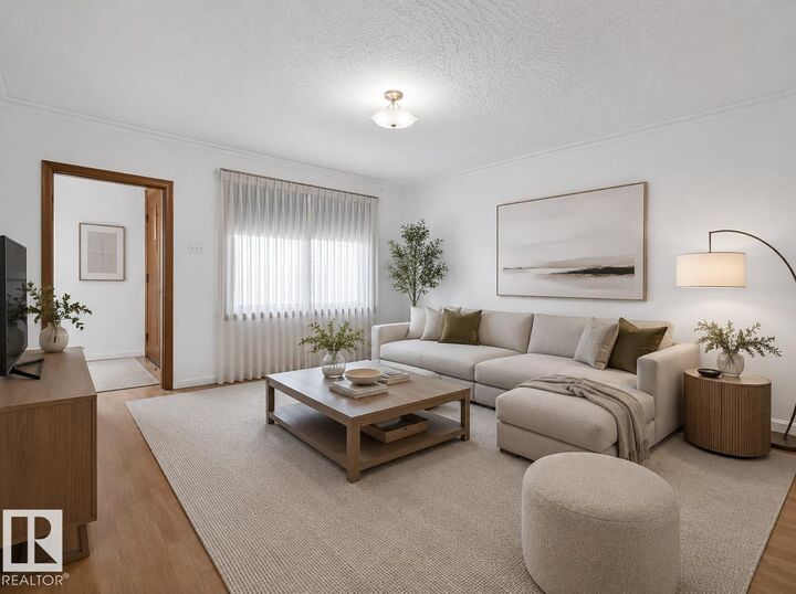 Property Photo:  8326 81 Avenue NW  AB T6C 0W2 