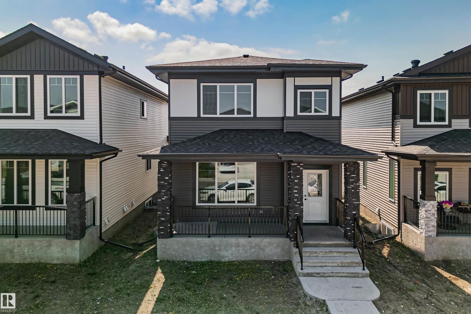 Property Photo:  324 Roberts Wynd  AB T9E 1P9 