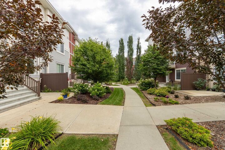Property Photo:  804 Welsh Drive SW 39  AB T6X 1Y8 