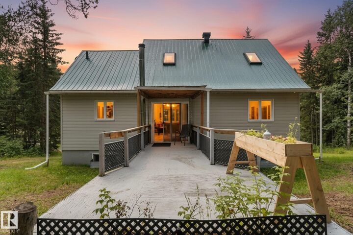 Property Photo:  2, 59031 Range Rd 232  AB T0A 2W0 