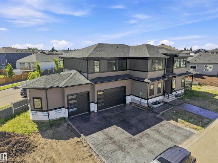Photo de la propriété:  33 Harley Way  AB T7X 0X4 