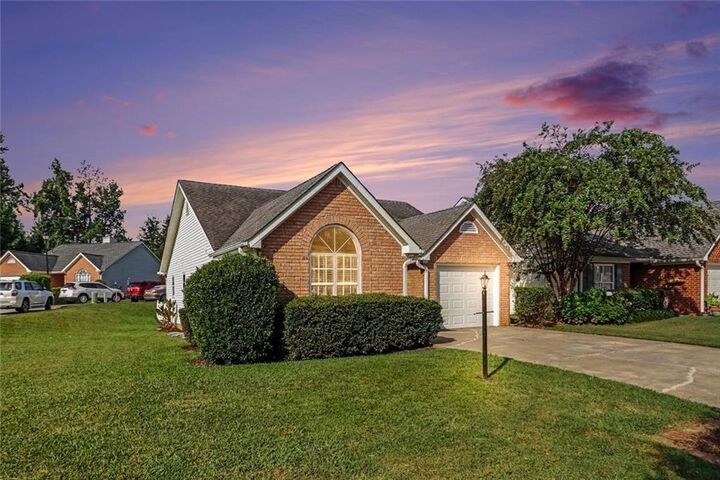 Property Photo:  37 Greentree Drive  GA 30265 