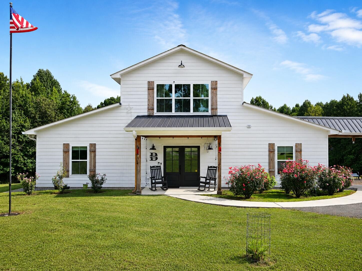 Property Photo:  602 County Road 771  AL 35981 