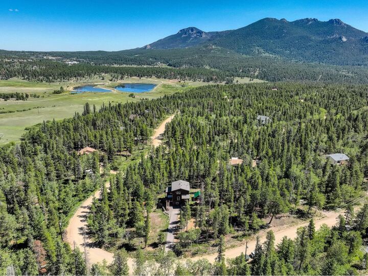 Property Photo:  104 E Dory Way  CO 80422 