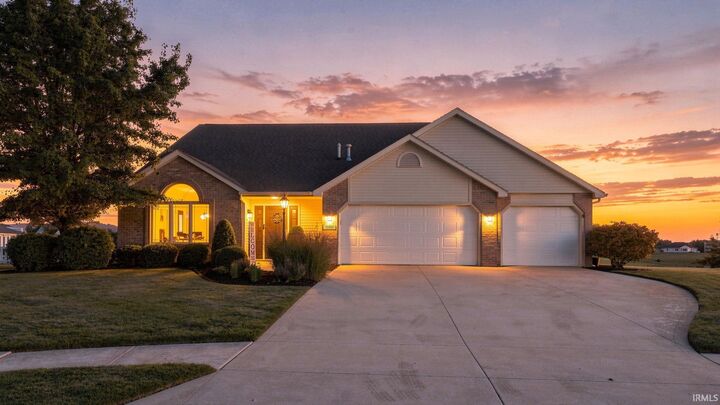 Property Photo:  12303 Cliff View Court  IN 46818-8540 